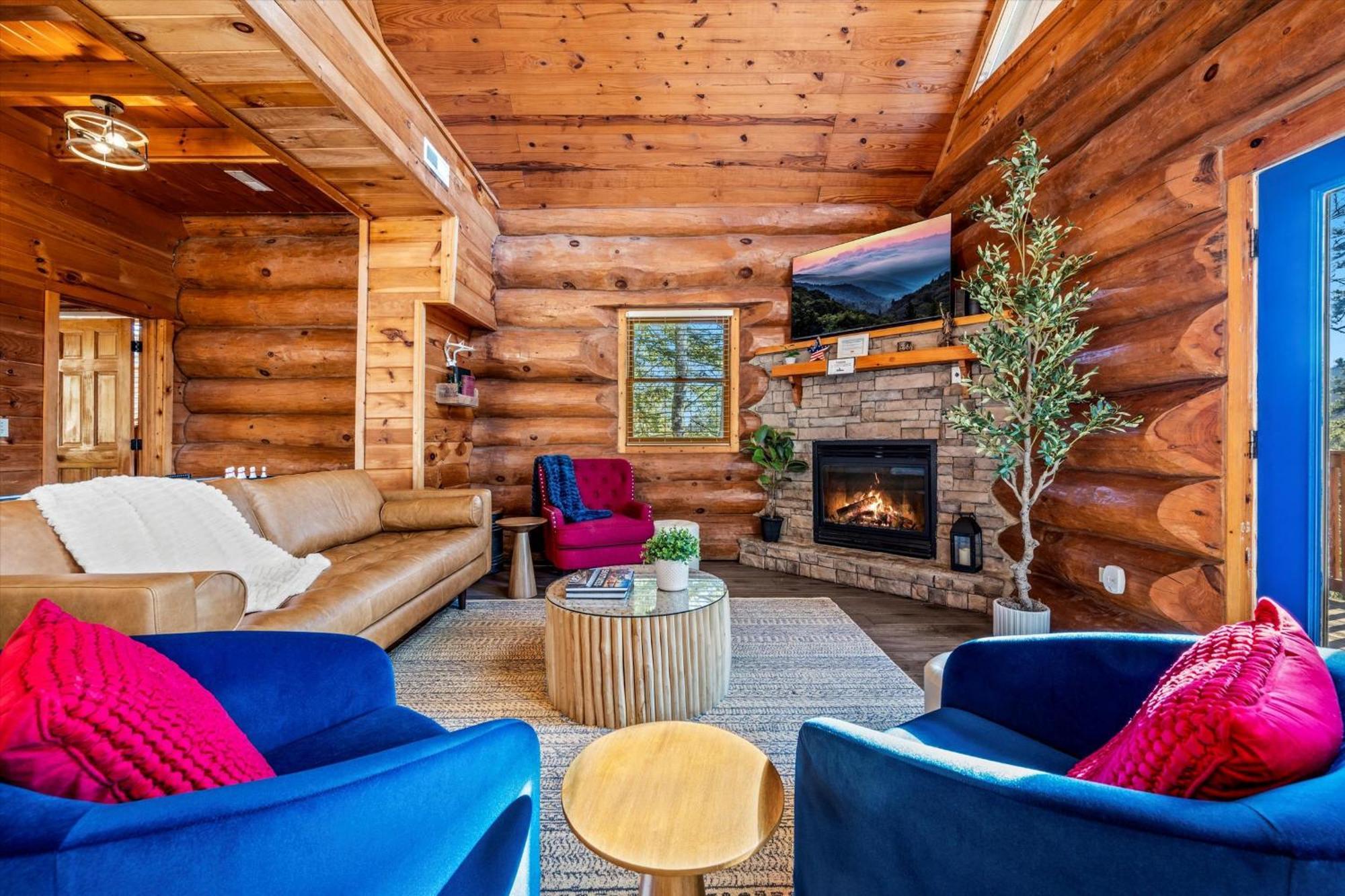 Smokiesboutiquecabins Would Love To Host You! 4 Miles To Gatlinburg Strip! Resort Pool Open May 1 Through Oct 1! Views, Shuffleboard, Hot Tub, Arcade! Luaran gambar